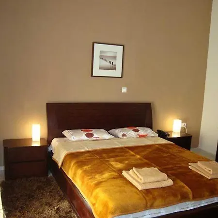 Aristotelis Apollonia Hotell